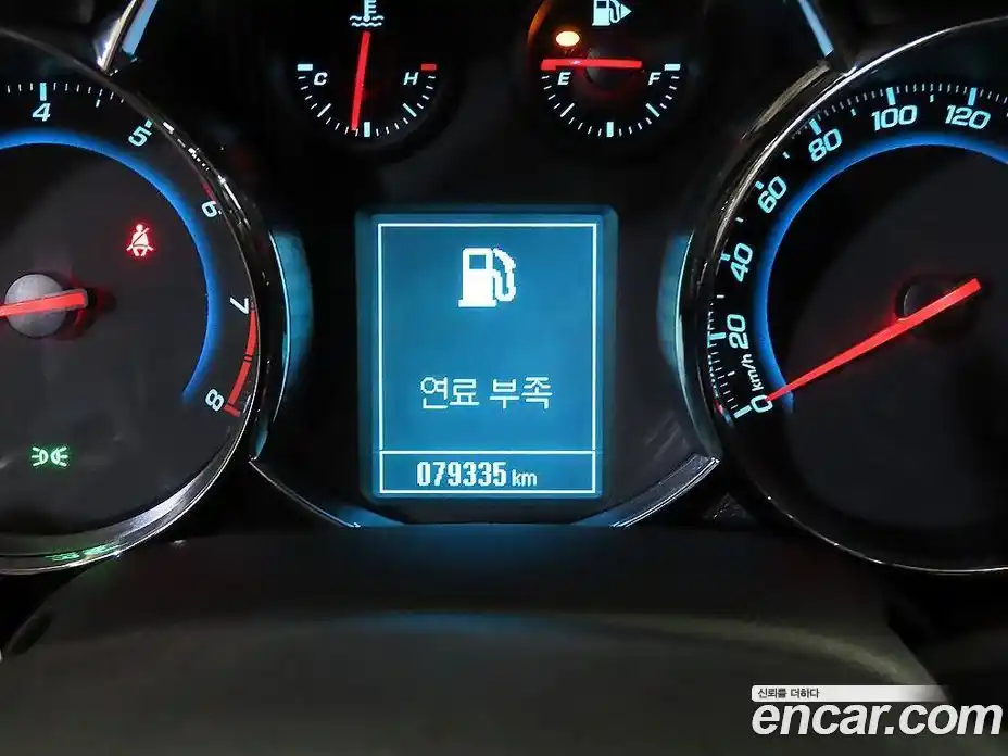Chevrolet Cruze 2013 1.8 автомат (гидро), фото 9