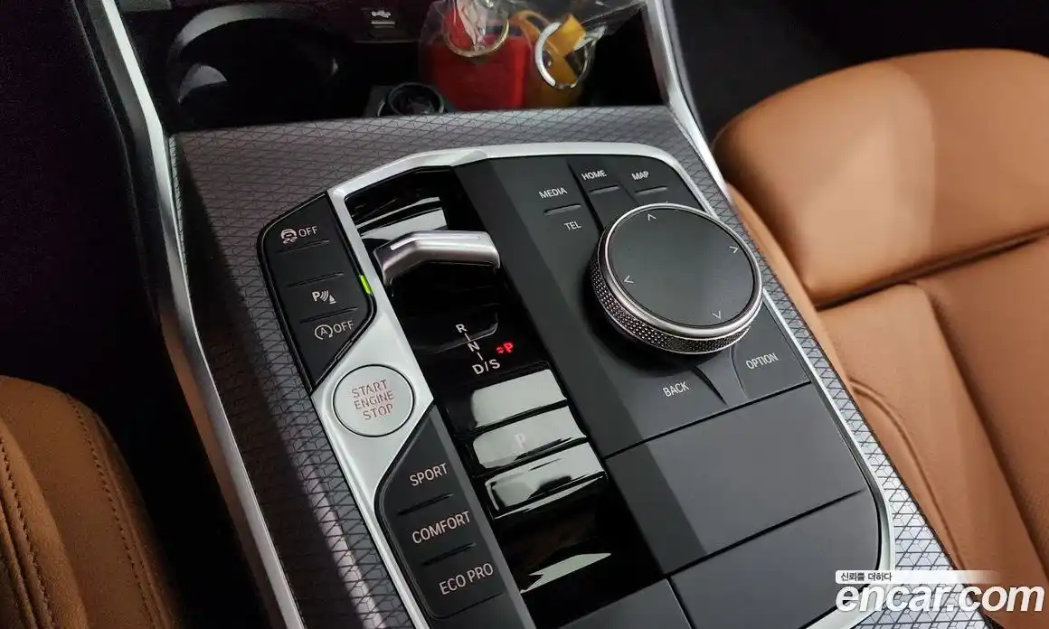 BMW 3 серия 2025 2.0 автомат (гидро), фото 12
