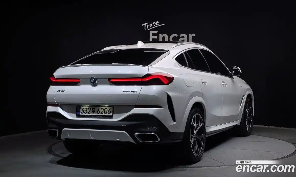 BMW X6 2022 3.0 автомат (гидро), фото 2