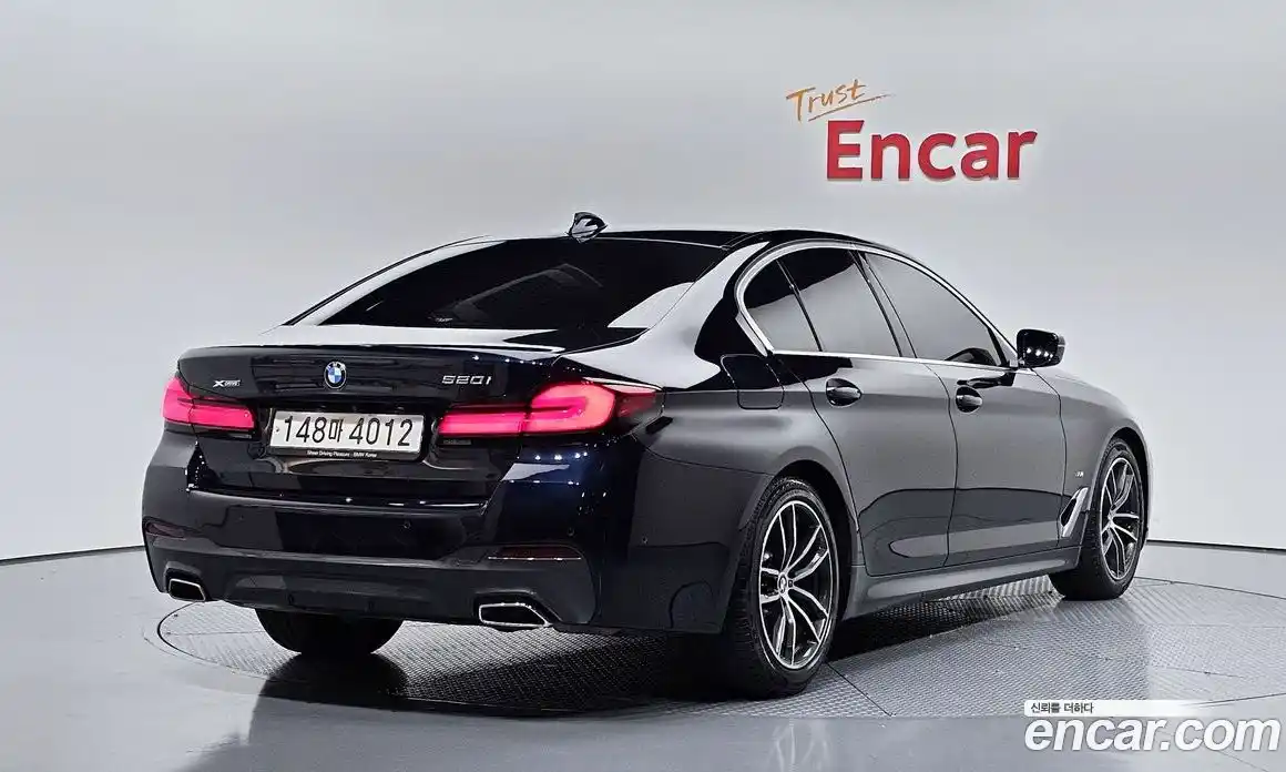 BMW 5 серия 2022 2.0 автомат (гидро), фото 2