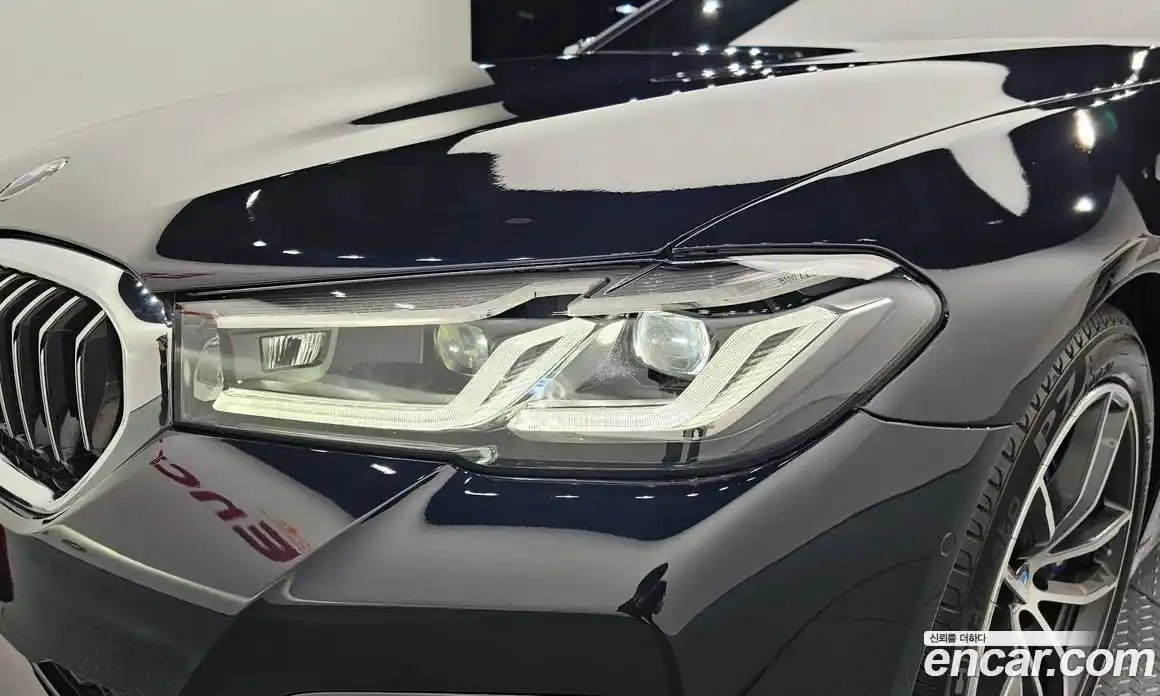 BMW 5 серия 2022 2.0 автомат (гидро), фото 8