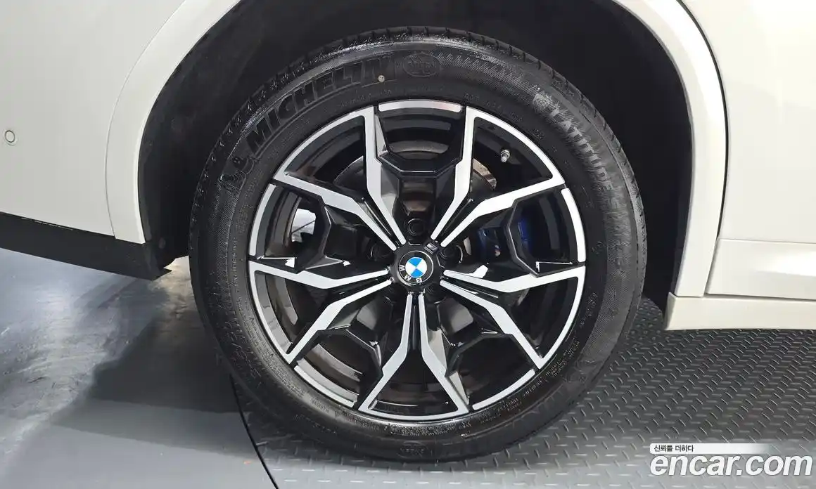 BMW X4 2022 2.0 автомат (гидро), фото 5