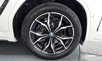 BMW X4 2022 2.0 автомат (гидро), миниатюра 7