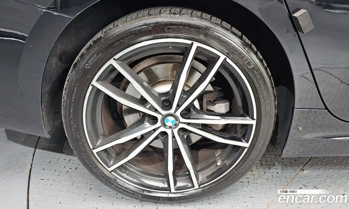 BMW 3 серия 2020 2.0 автомат (гидро), фото 5