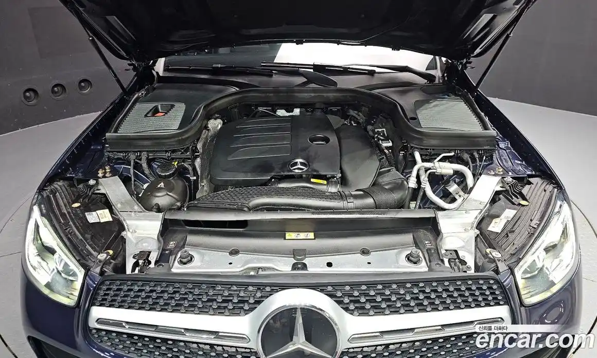 Mercedes-Benz GLC-Class 2023 2.0 гидро, фото 6 Mercedes-Benz GLC-Class 2023 2.0 гидро, фото 6
