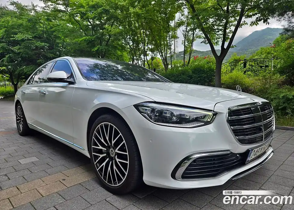 Mercedes-Benz S-Class 2022 4.0 гидро, фото 8 Mercedes-Benz S-Class 2022 4.0 гидро, фото 8