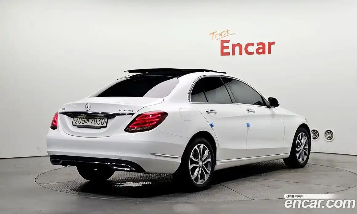 Mercedes-Benz C-Class 2015 2.1 гидро, фото 2 Mercedes-Benz C-Class 2015 2.1 гидро, фото 2