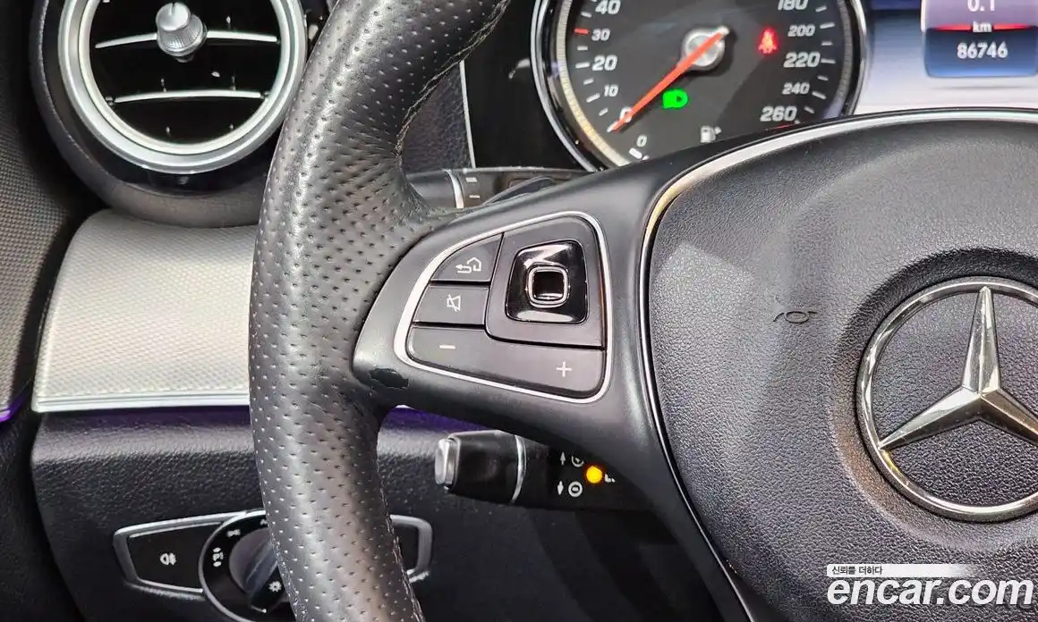 Mercedes-Benz E-Class 2018 2.0 автомат (гидро), фото 30