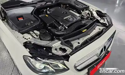 Mercedes-Benz E-Class 2018 2.0 автомат (гидро), миниатюра 6