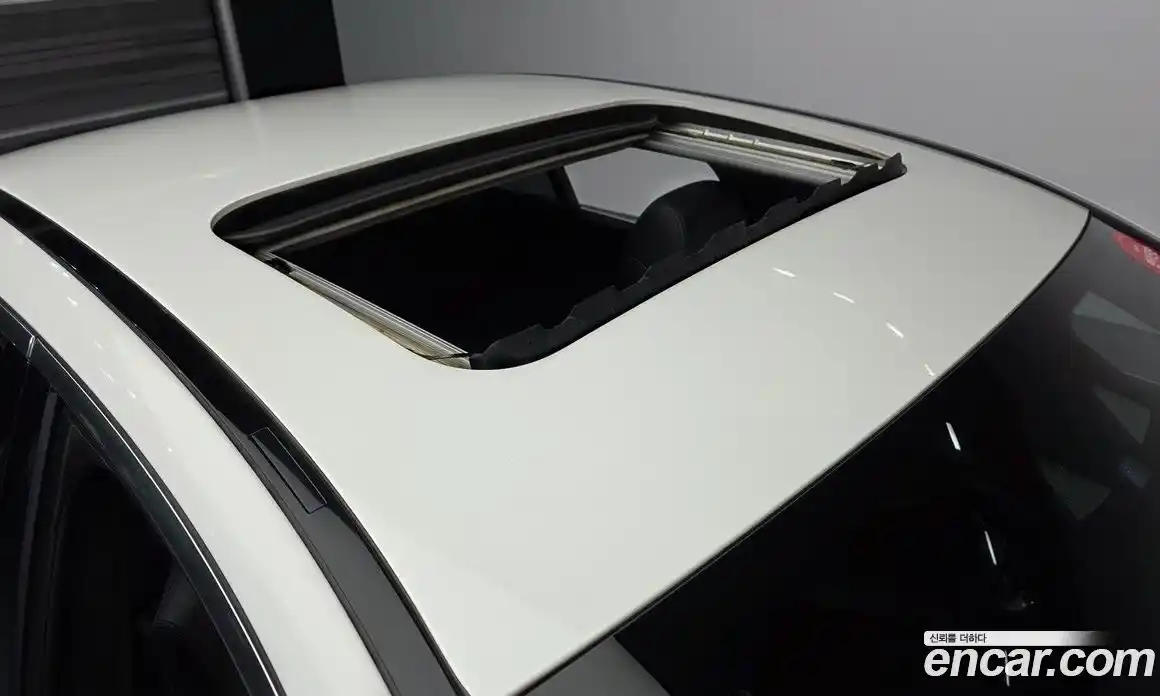 Mercedes-Benz E-Class 2018 2.0 автомат (гидро), фото 19