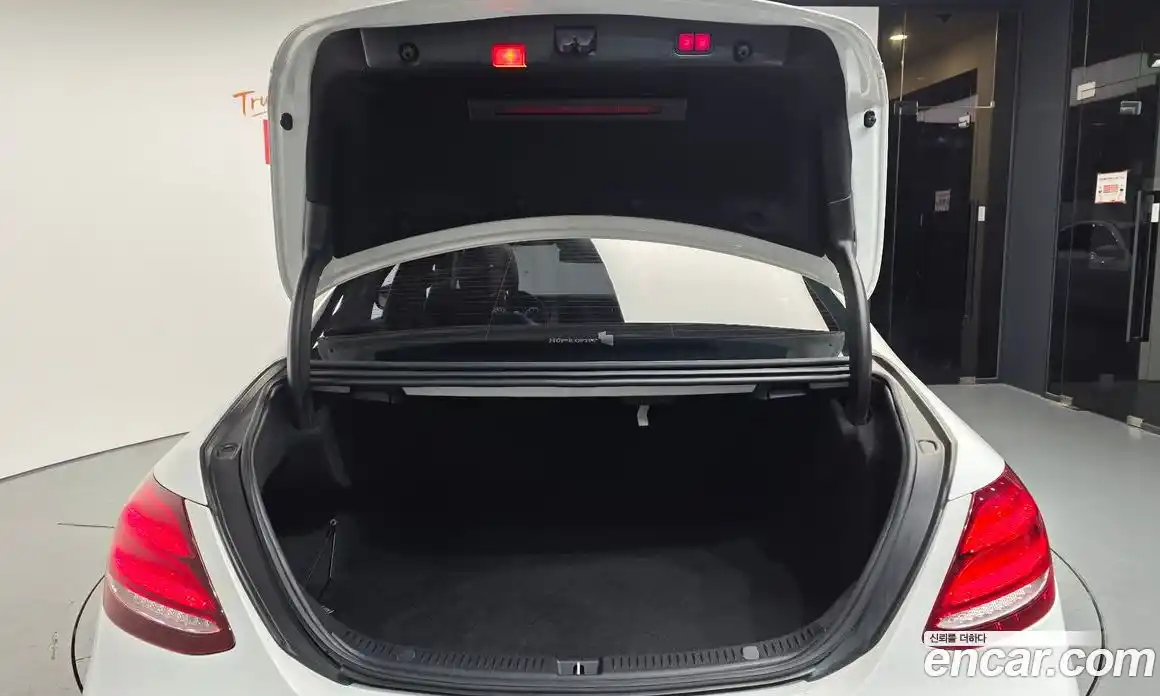 Mercedes-Benz E-Class 2018 2.0 автомат (гидро), фото 20