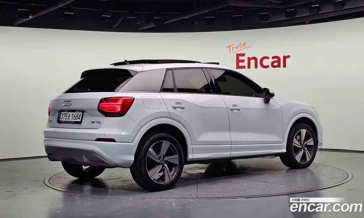 Audi Q2 2020 2.0 автомат (гидро), фото 2