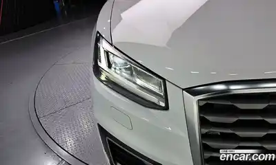 Audi Q2 2020 2.0 автомат (гидро), миниатюра 8