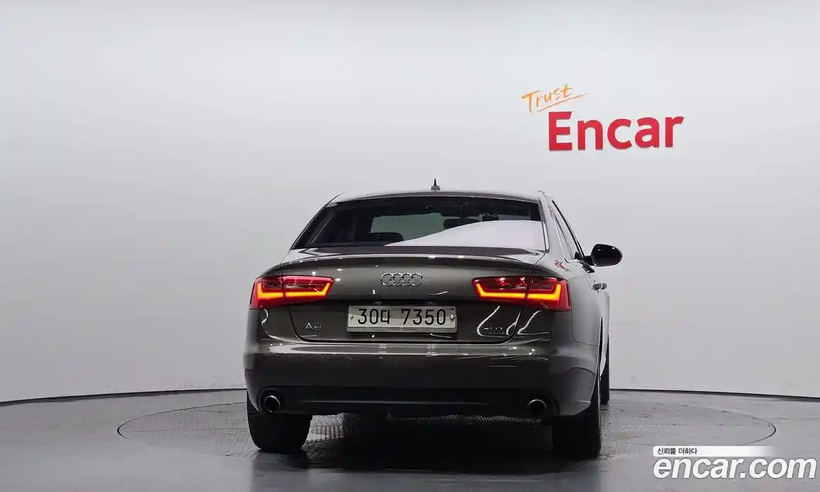 Audi A6 2012 3.0 автомат (гидро), фото 4