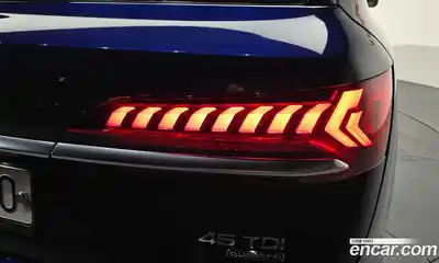 Audi Q7 2020 3.0 автомат (гидро), миниатюра 9