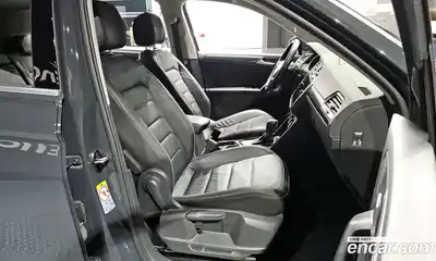 Volkswagen Tiguan 2020 2.0 автомат (гидро), миниатюра 12