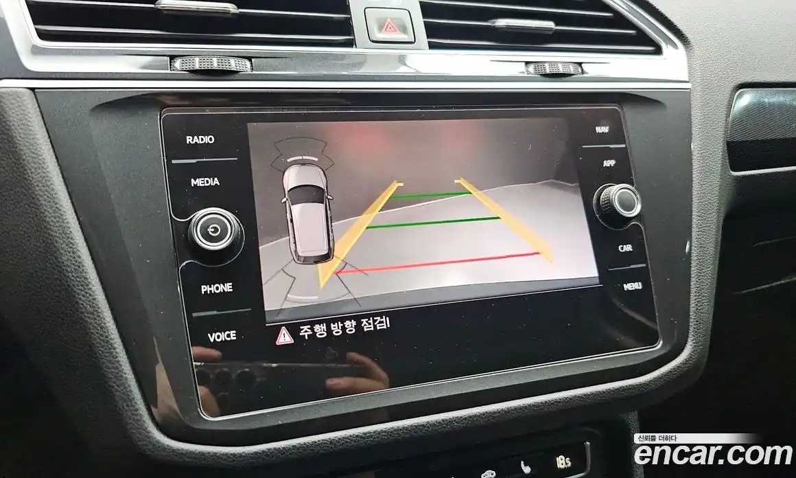 Volkswagen Tiguan 2020 2.0 автомат (гидро), фото 14