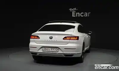 Volkswagen Arteon 2019 2.0 автомат (гидро), миниатюра 4
