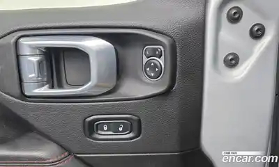 Jeep Wrangler 2022 2.0 автомат (гидро), миниатюра 11