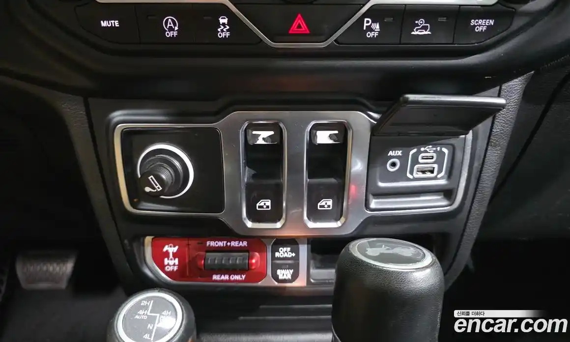 Jeep Wrangler 2022 2.0 автомат (гидро), фото 18