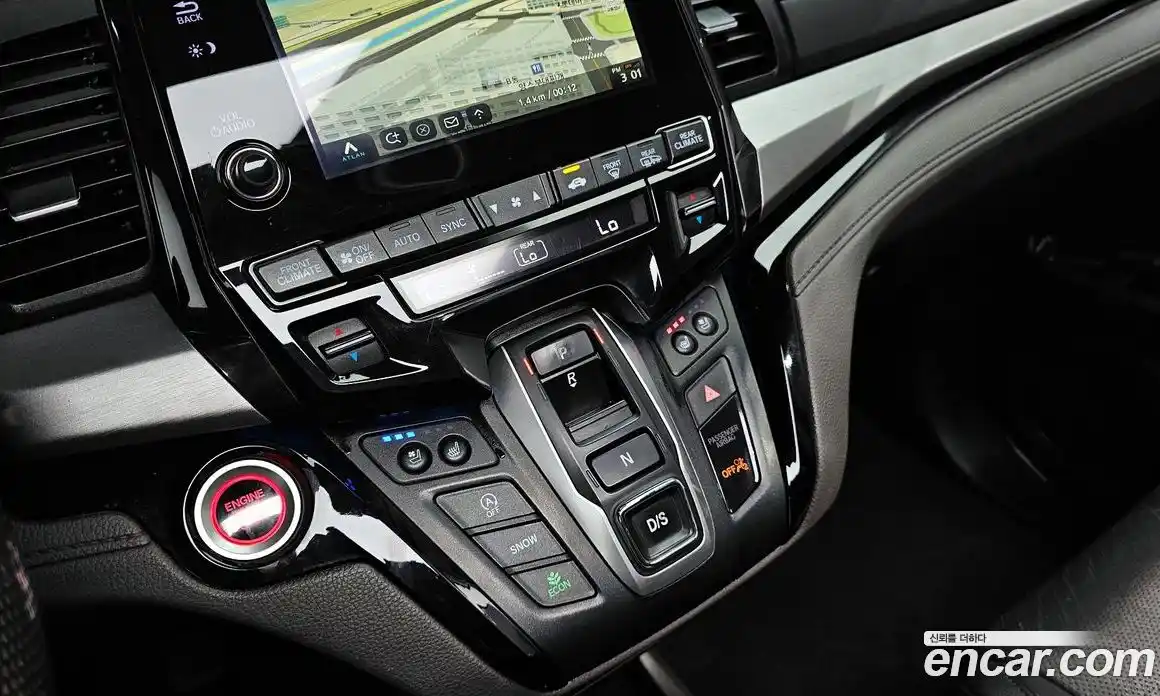 Honda Odyssey 2018 3.5 автомат (гидро), фото 9