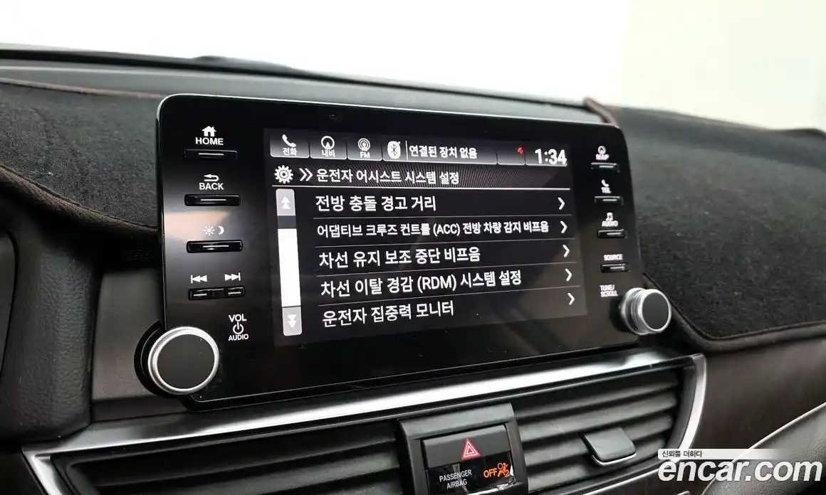 Honda Accord 2019 2.0 автомат (гидро), фото 14