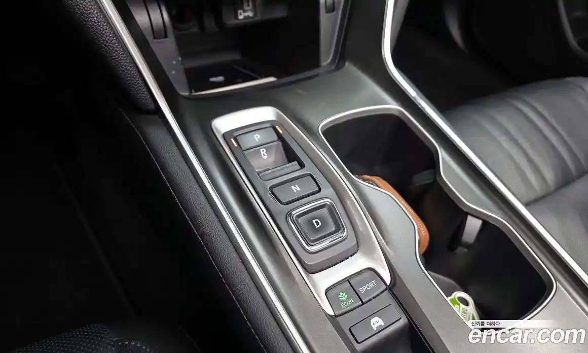 Honda Accord 2019 2.0 автомат (гидро), фото 9
