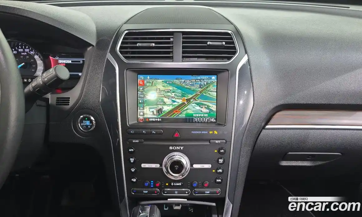 Ford Explorer 2019 2.3 автомат (гидро), фото 13