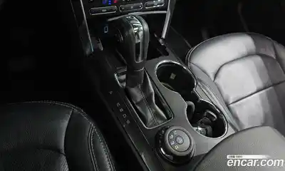 Ford Explorer 2019 2.3 автомат (гидро), миниатюра 9