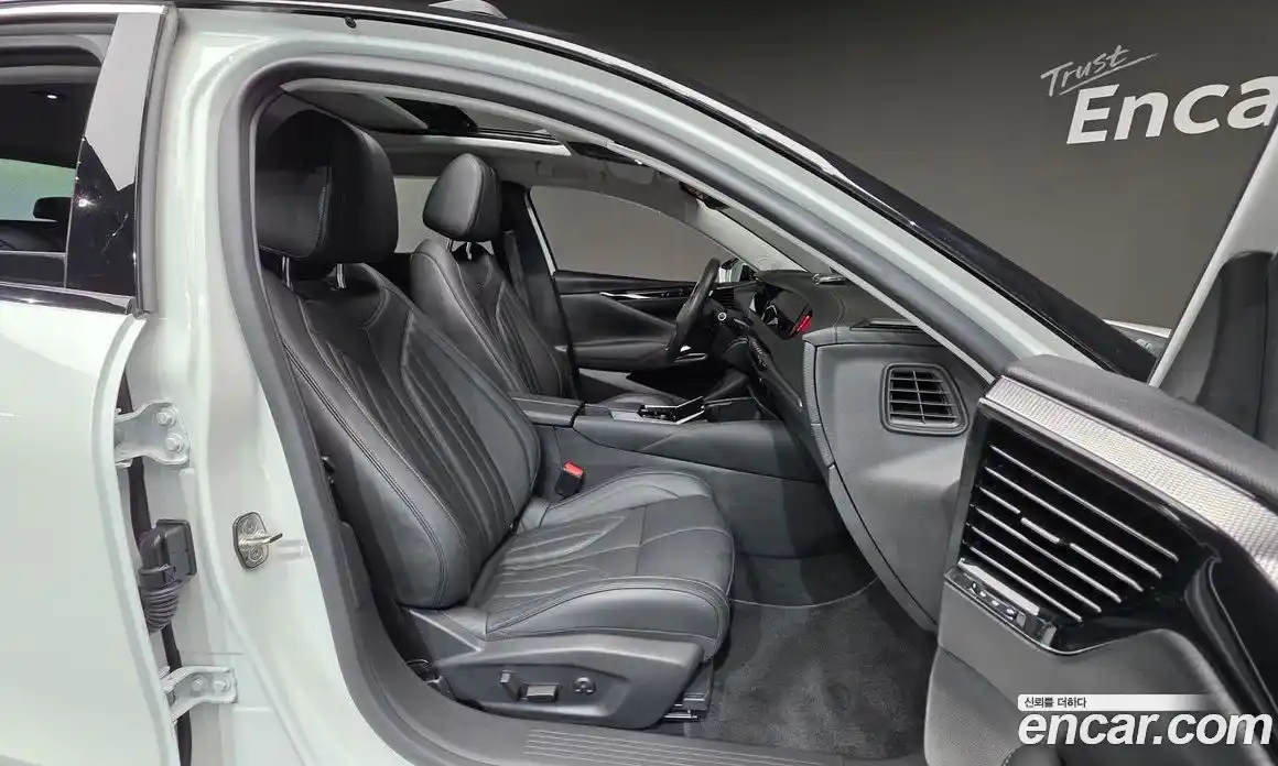 Citroen DS4 2022 1.5 автомат (гидро), фото 13