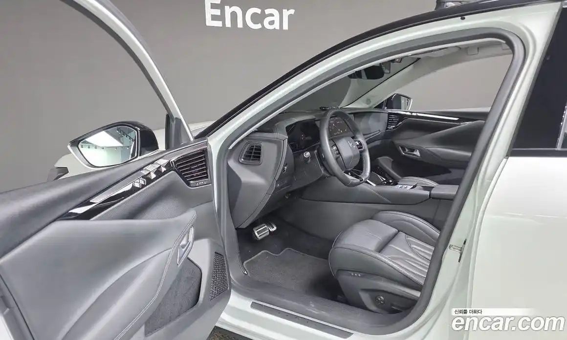 Citroen DS4 2022 1.5 автомат (гидро), фото 19
