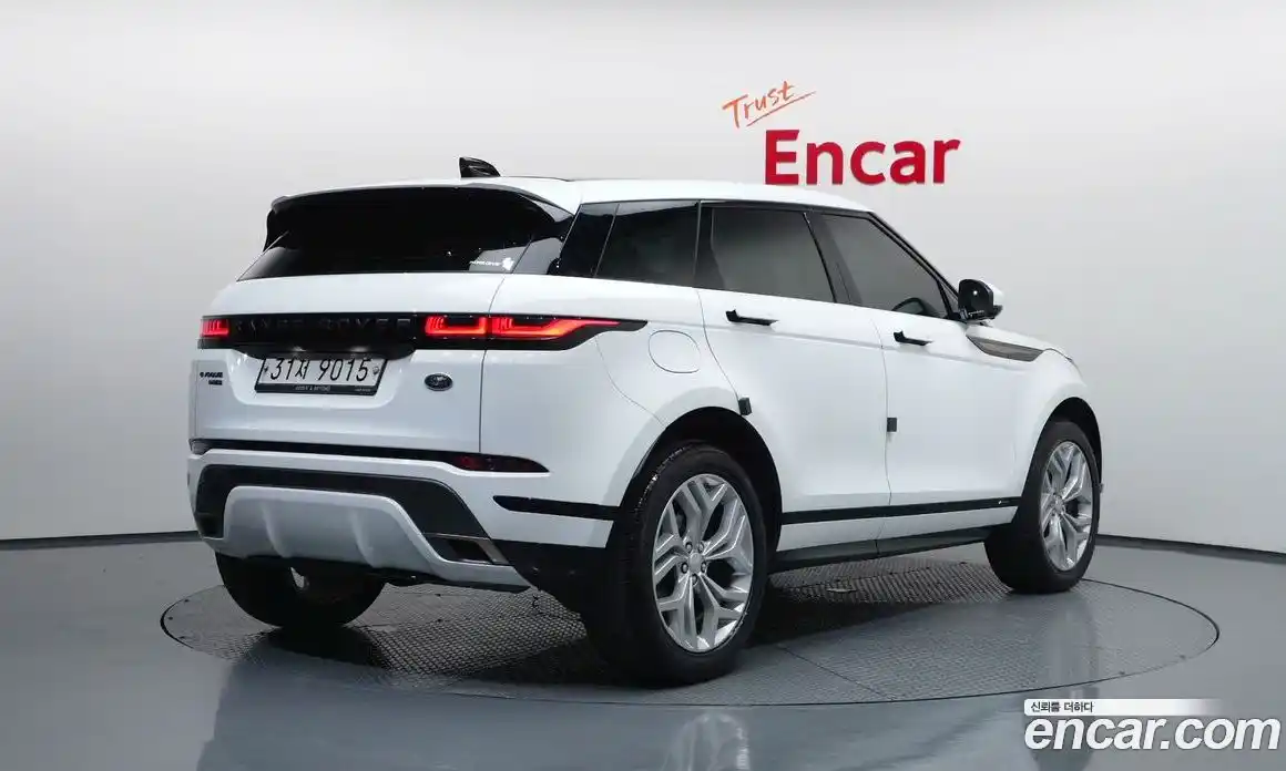 Land Rover Range Rover Evoque 2019 2.0 автомат (гидро), фото 2