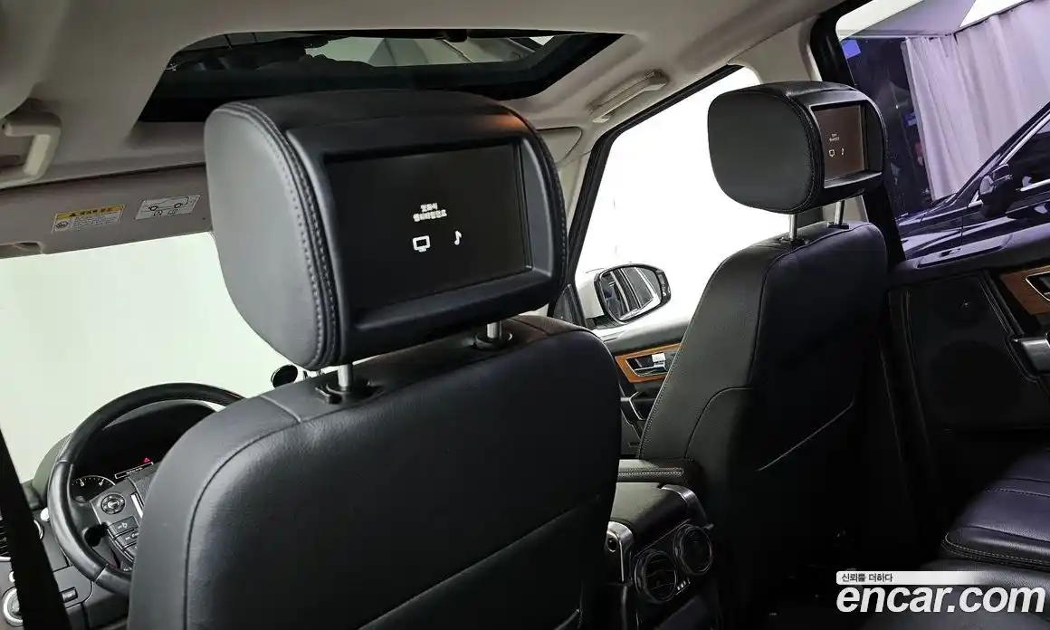 Land Rover Discovery 2015 3.0 автомат (гидро), фото 17