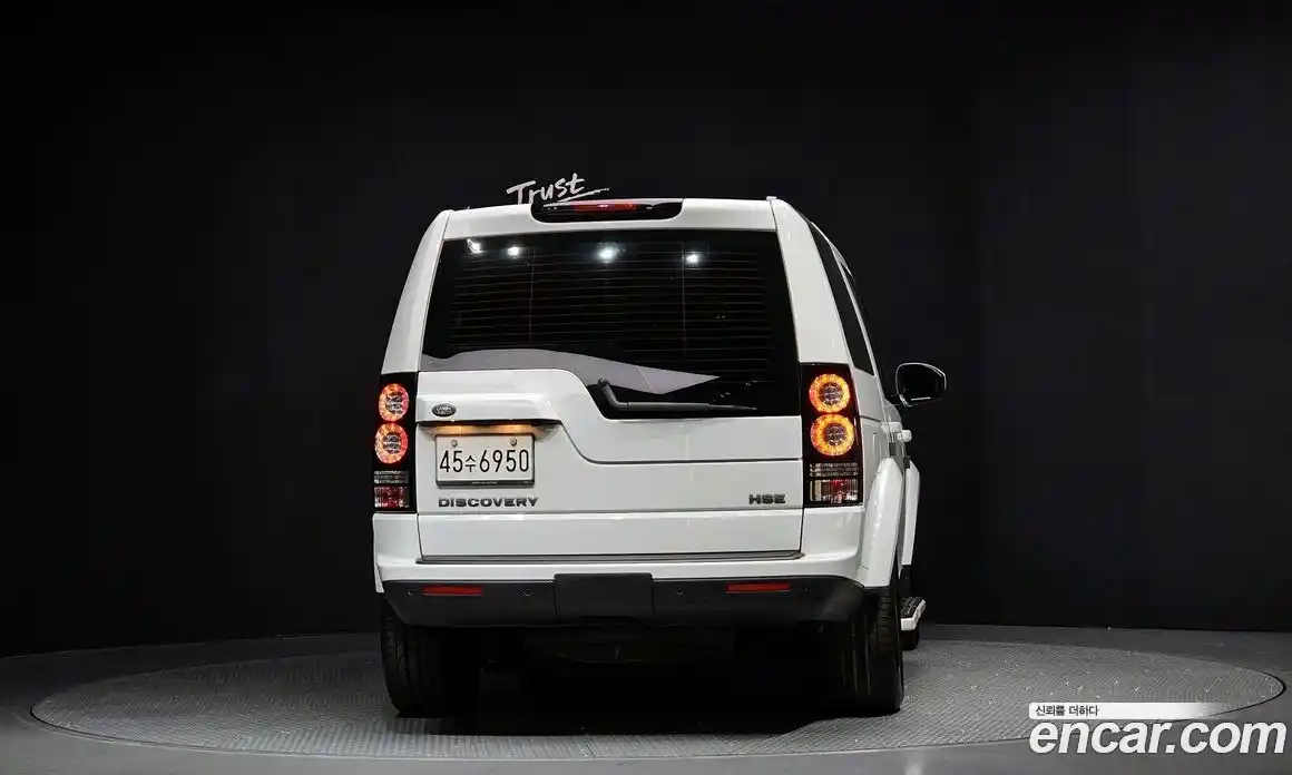 Land Rover Discovery 2015 3.0 автомат (гидро), фото 4