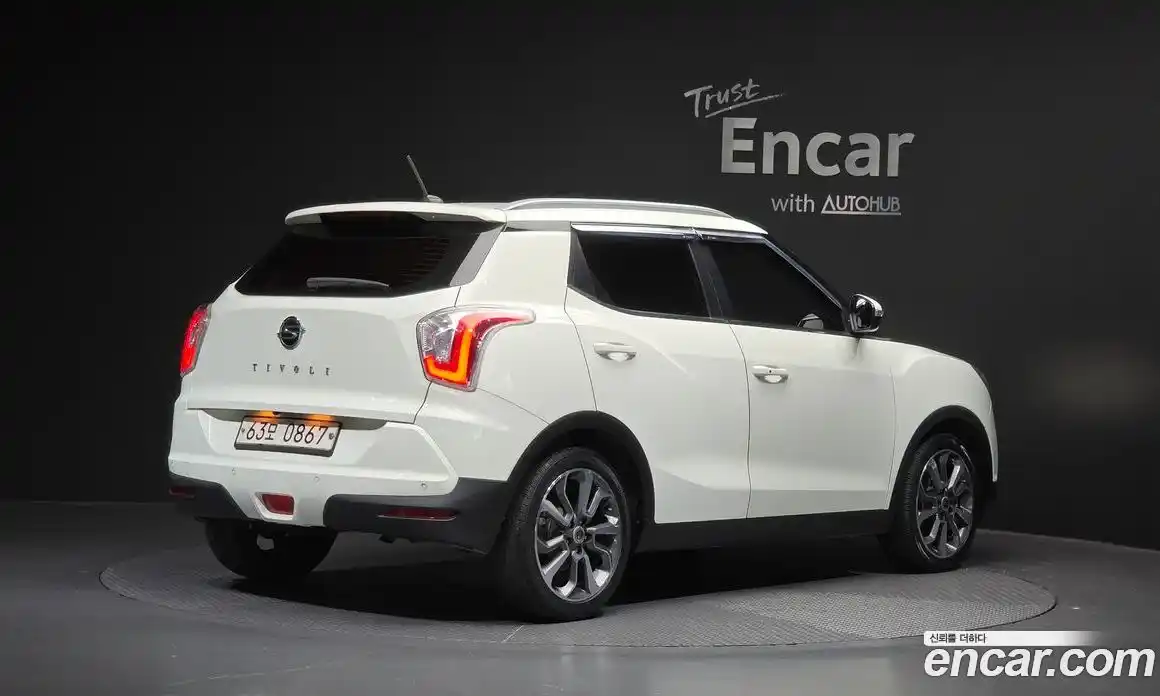SsangYong TIBOLI 2016 1.6 автомат (гидро), фото 2