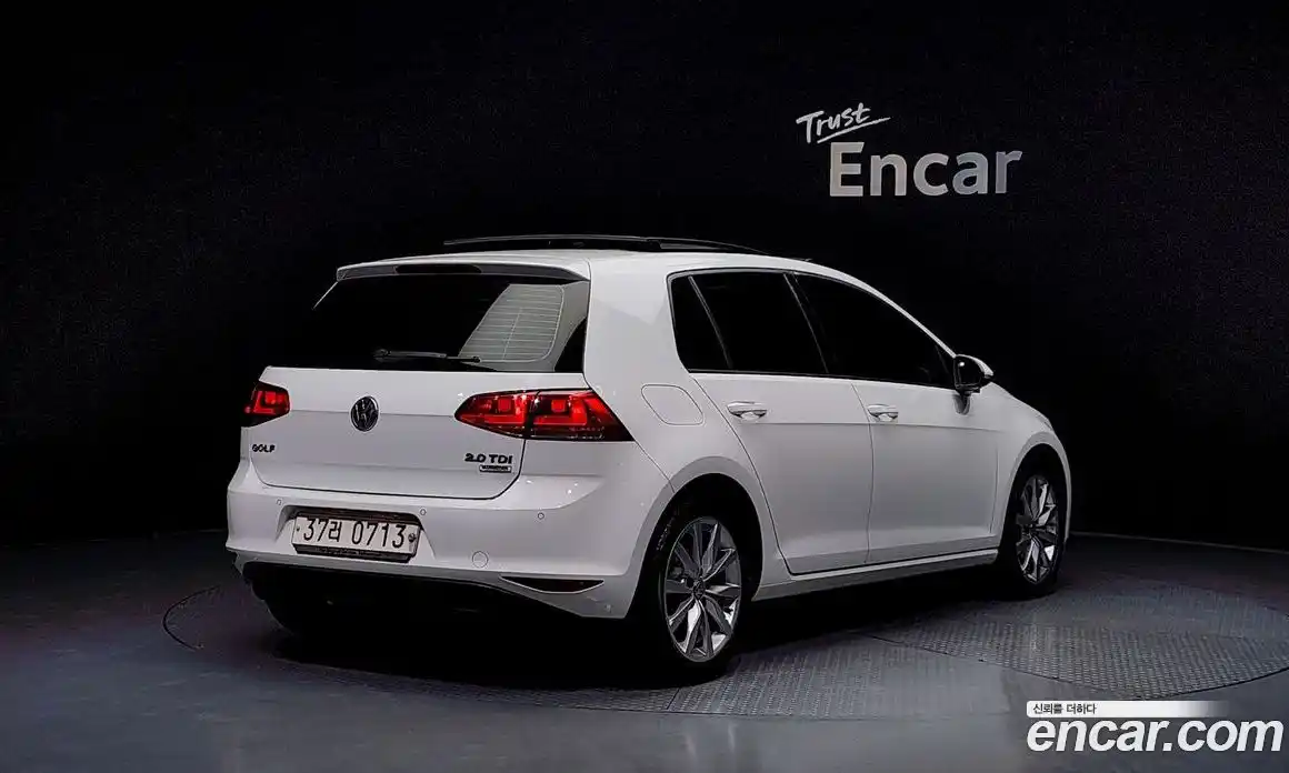 Volkswagen Golf 2015 2.0 автомат (гидро), фото 2