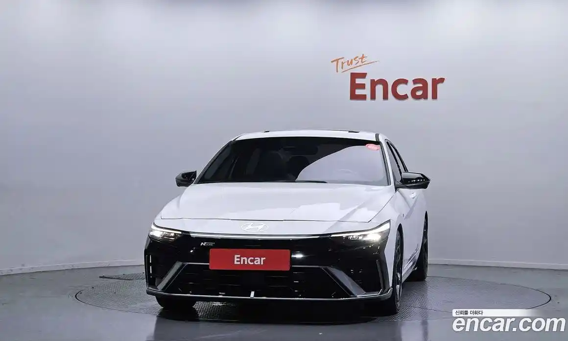 Hyundai Avante 2024 1.6 автомат (гидро), фото 3
