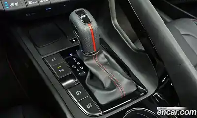 Hyundai Avante 2024 1.6 автомат (гидро), миниатюра 9
