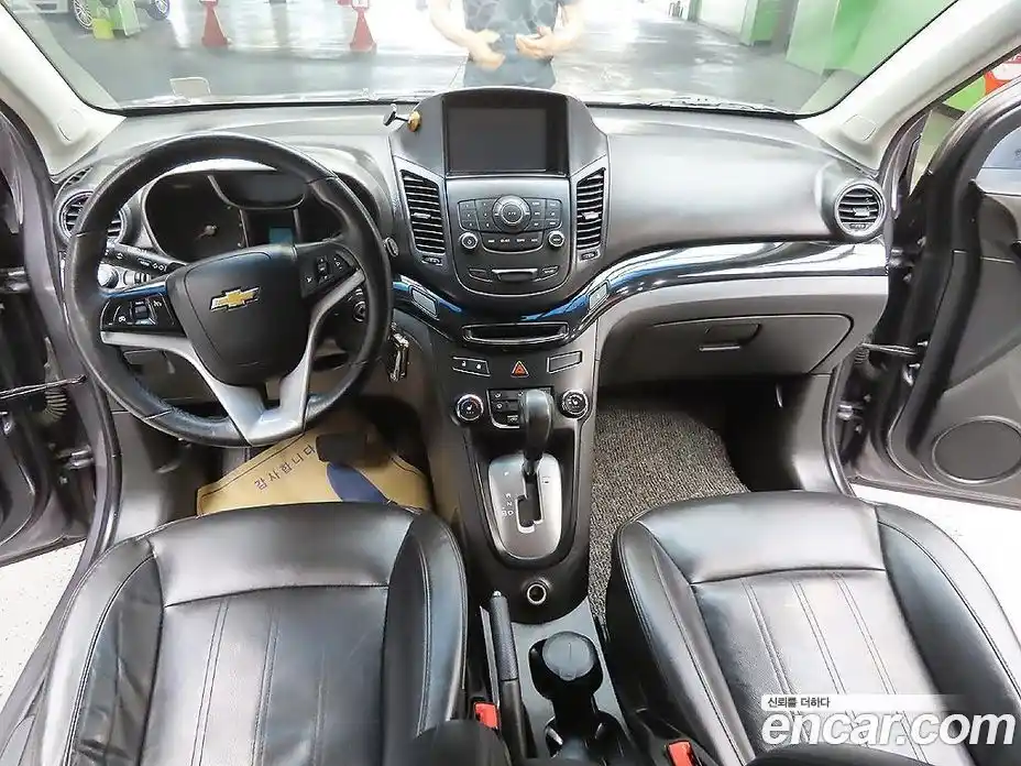 Chevrolet Orlando 2011 2.0 автомат (гидро), фото 12