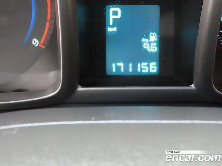 Chevrolet Orlando 2011 2.0 автомат (гидро), фото 6