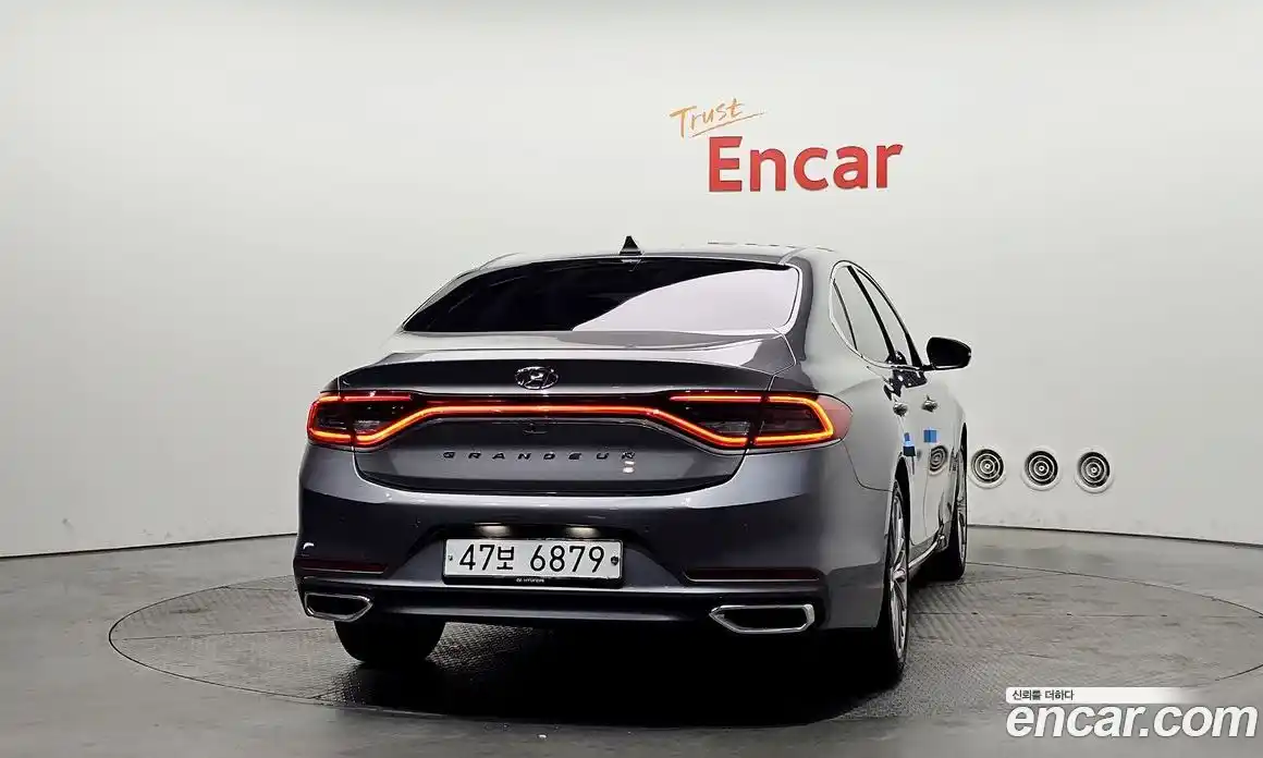 Hyundai Grandeur 2018 2.4 автомат (гидро), фото 4