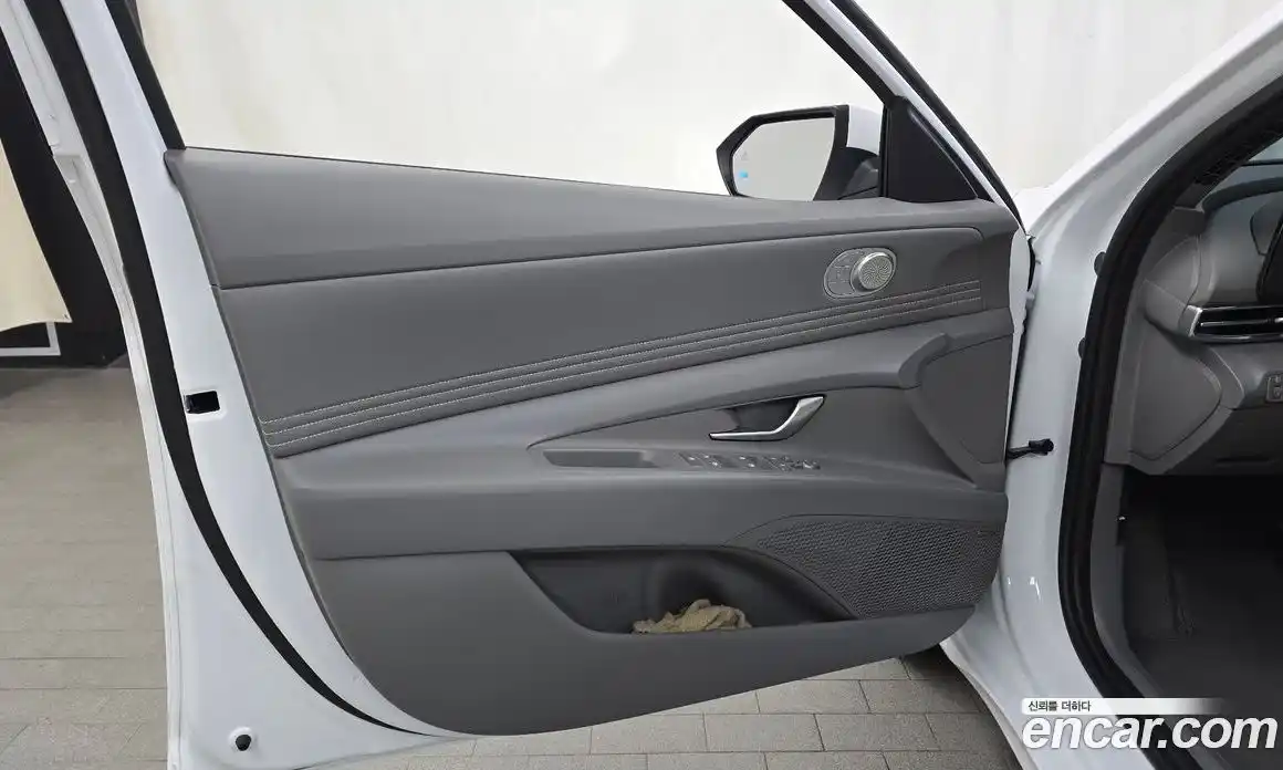 Hyundai Avante 2026 1.6 автомат (гидро), фото 14