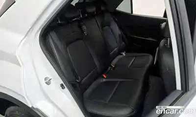 Hyundai Venue 2022 1.6 автомат (гидро), миниатюра 12