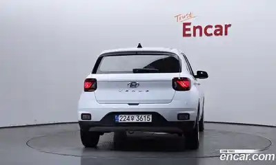 Hyundai Venue 2022 1.6 автомат (гидро), миниатюра 4