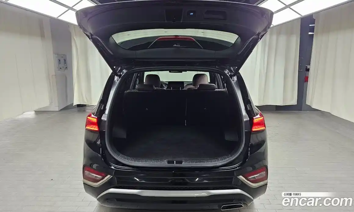 Hyundai Santa Fe 2019 2.0 автомат (гидро), фото 20