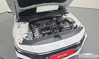 Hyundai Avante 2024 1.6 автомат (гидро), миниатюра 6