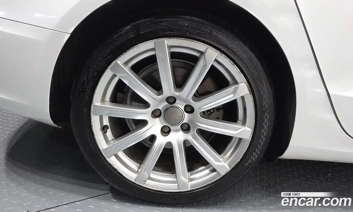 Audi A5 2013 2.0 автомат (гидро), фото 5