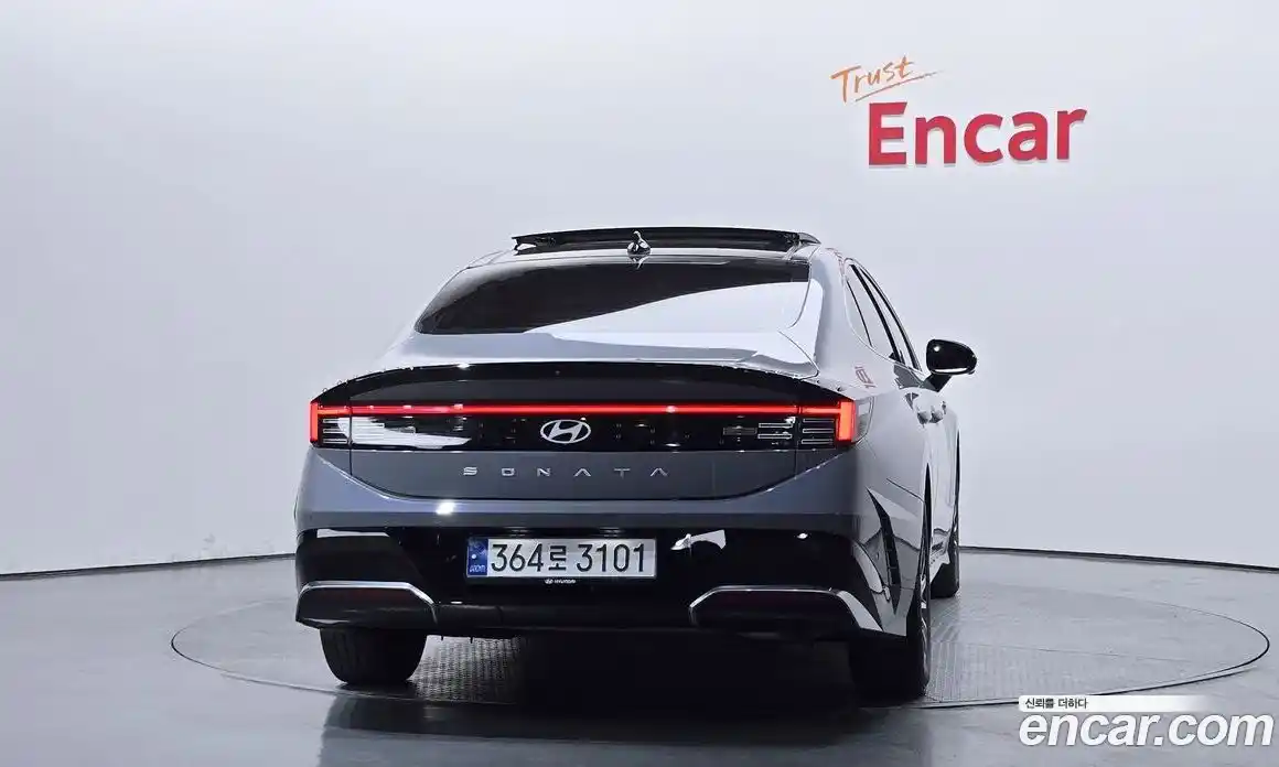 Hyundai Sonata 2024 2.0 автомат (гидро), фото 4