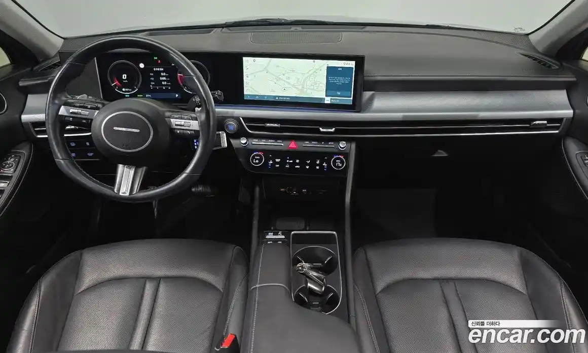 Hyundai Sonata 2024 2.0 автомат (гидро), фото 7