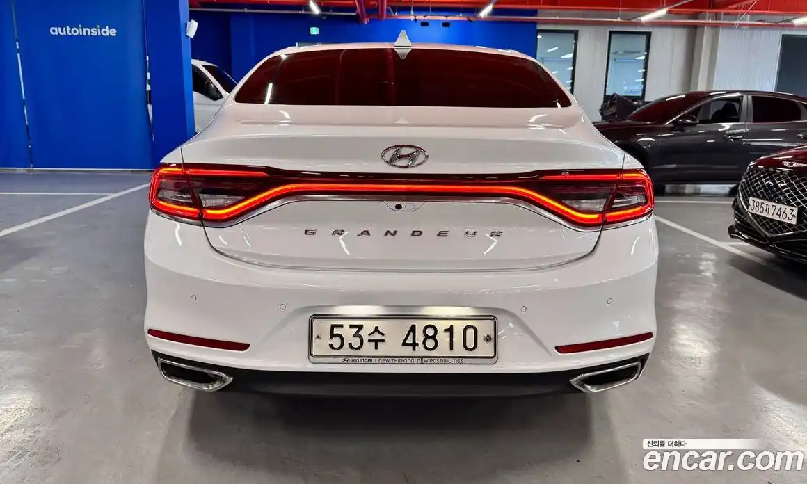 Hyundai Grandeur 2018 2.4 автомат (гидро), фото 4